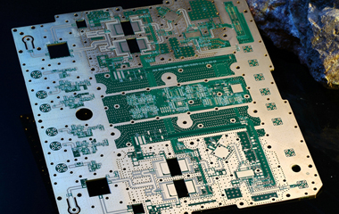 高频混压阶梯板B